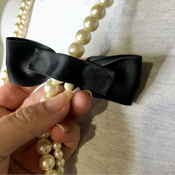 Long Double Strand Pearl Necklace with Black Bow - Picture 5 of 6